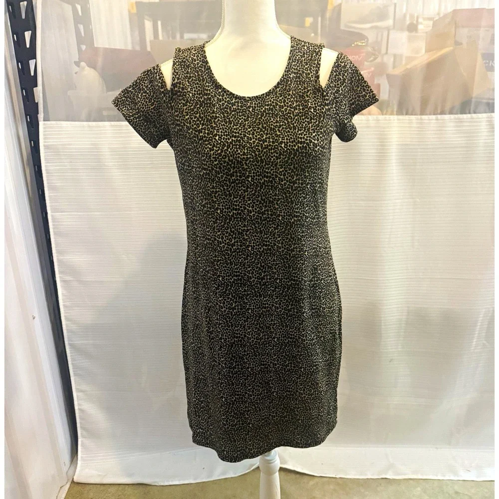 Michael Kors Leopard Print Cold Shoulder Cutout Knit Shift Dress M QU28FUT3Y8